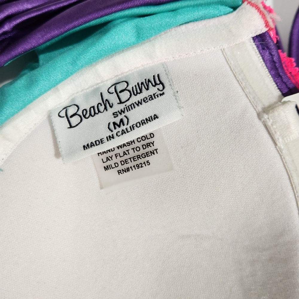 NWOT Beach Bunny Lady Lace Halter Balconette bikini top sz M - Picture 7 of 7